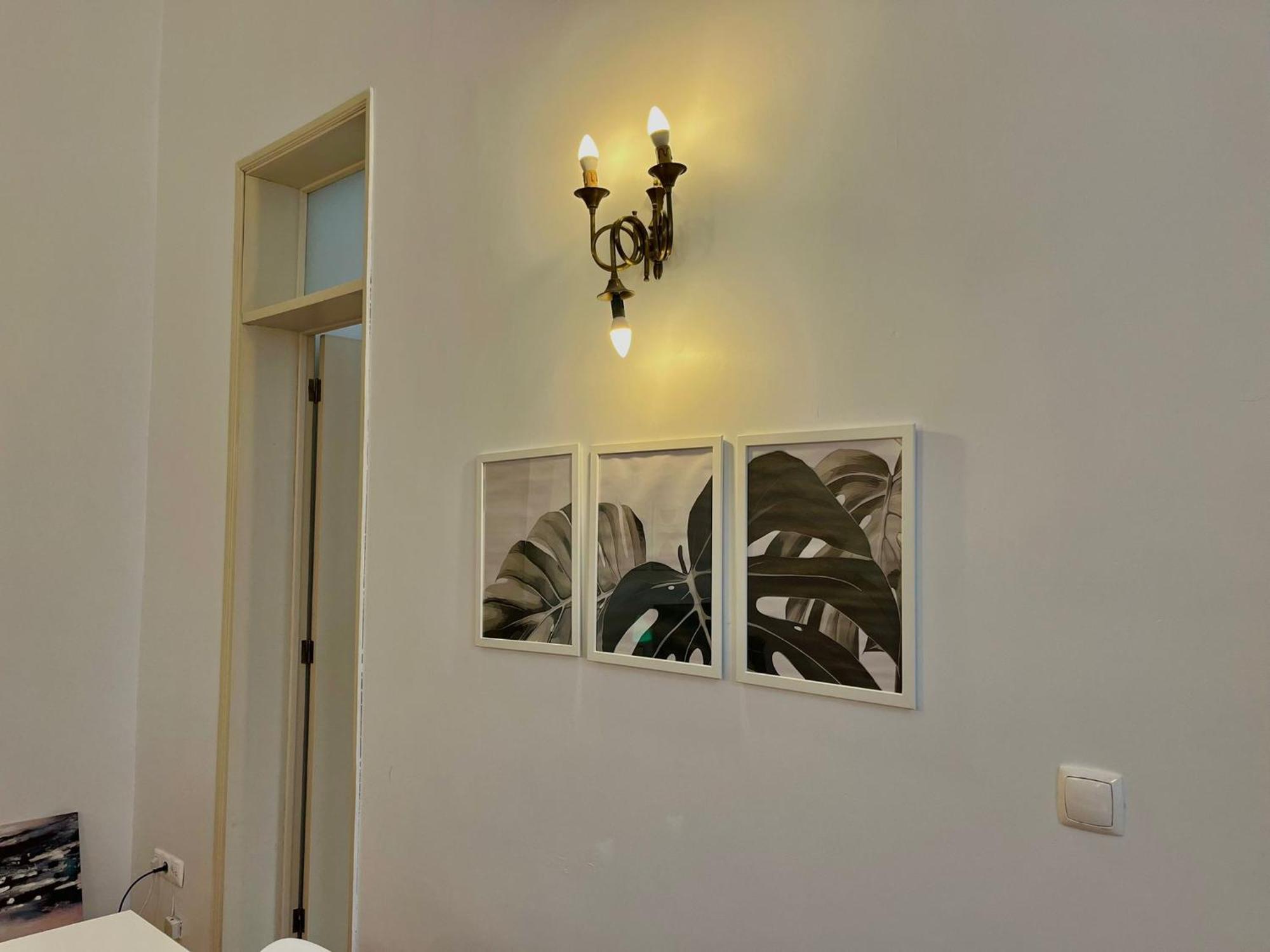 Apartment 3 Bedroom, 2 Bathroom - Palma Lisbon